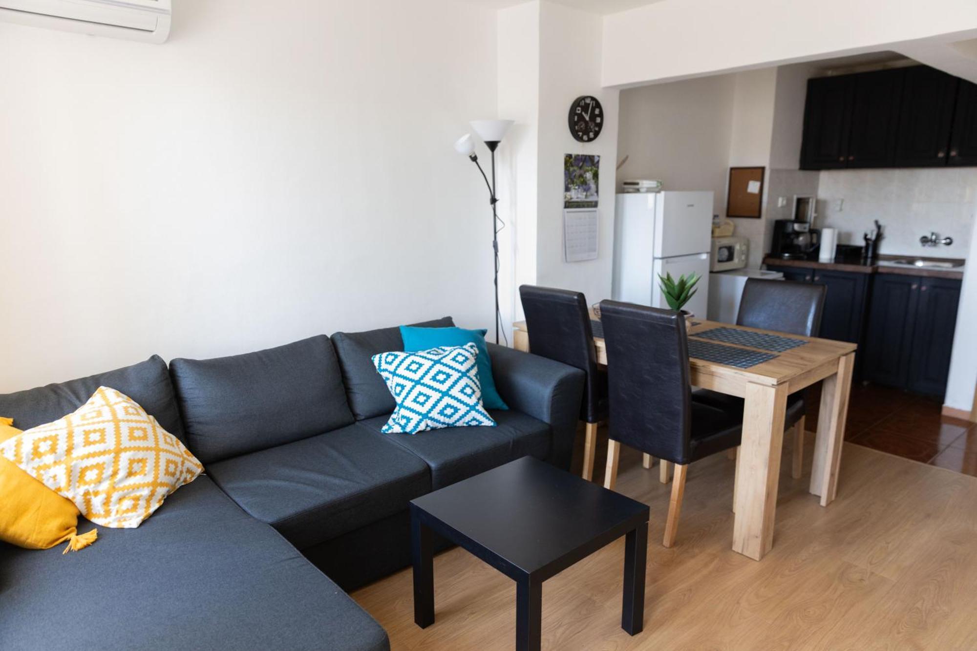 Lovely 1Bd Flat Near The Sea Garden By Flat Mаnаger Бургас Екстериор снимка